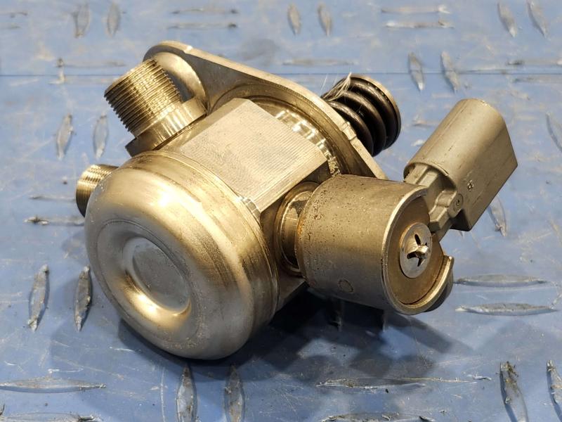 2014 Mercedes C-Class Fuel Pump