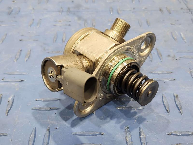 2014 Mercedes C-Class Fuel Pump