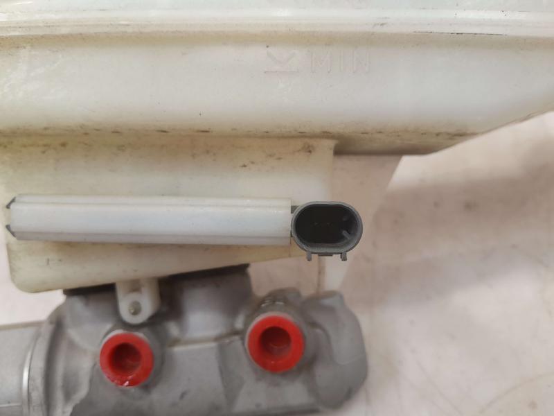 2014 Mercedes CLA-Class Master Cylinder
