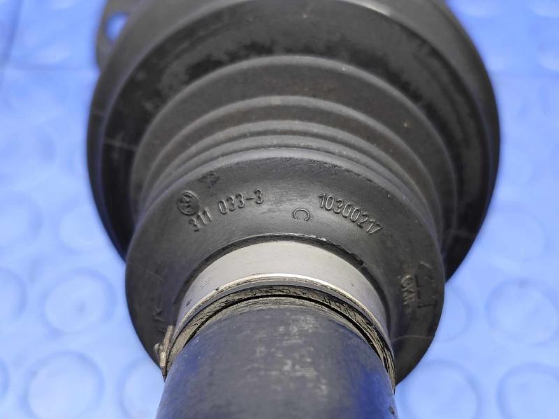 2018 Audi Q7 Axle Shaft
