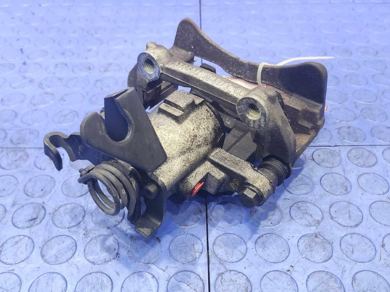 2014 Ford Mustang Caliper