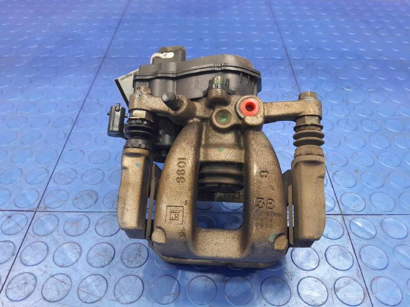 2018 Buick Regal Caliper