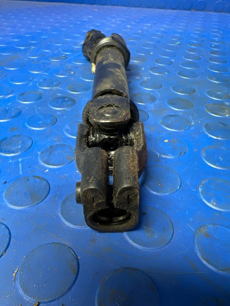 2011-2016 Buick Lacrosse Steering Intermediate Shaft Genuine OEM Part 13301907