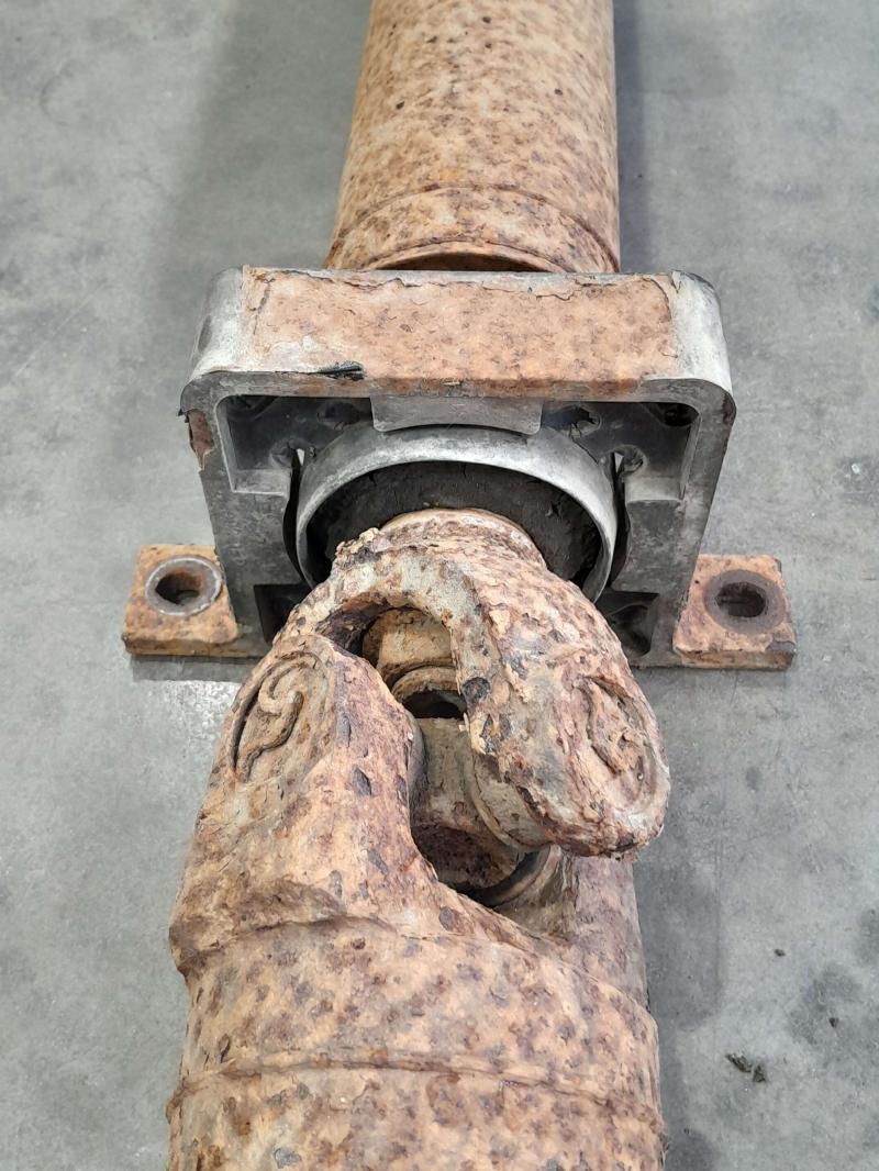 2013 - 2018 Dodge Ram 1500 3.6L 4x2 Rear Driveshaft Propeller Shaft OEM 52123616AA
