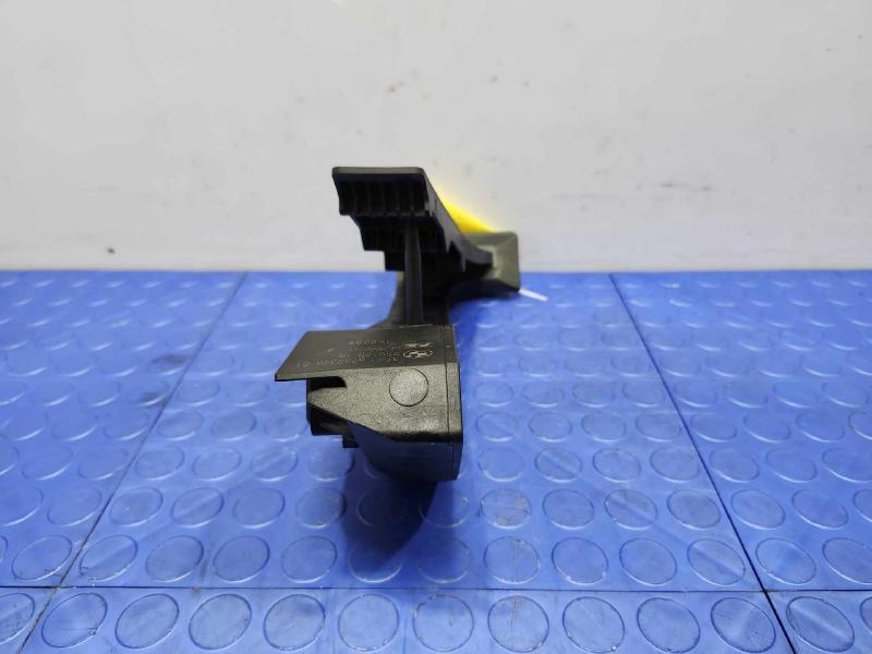 2003-2008 BMW Z4 Acccelerator Pedal Assembly Genuine OEM Part 35416762326
