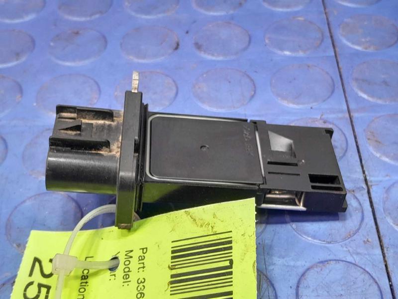 2008 Pontiac Solstice Air Flow Meter