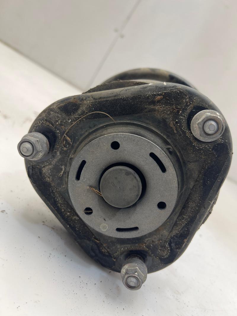 2012 Toyota Prius Strut Assembly