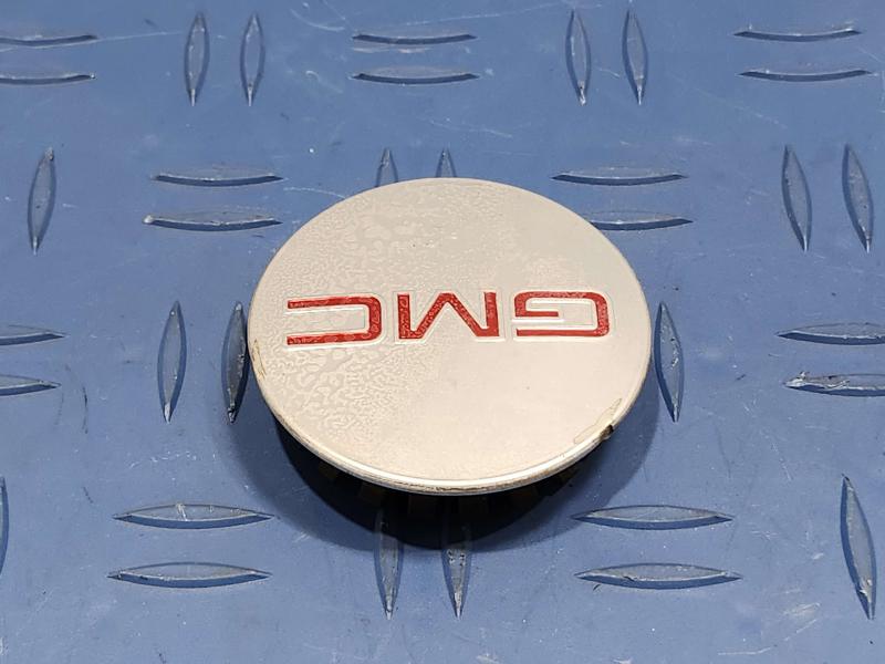 2017 GMC Acadia Center Cap