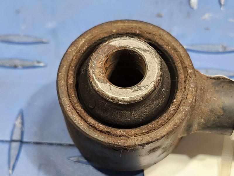 2017 Jeep Compass Lower Control Arm Rr