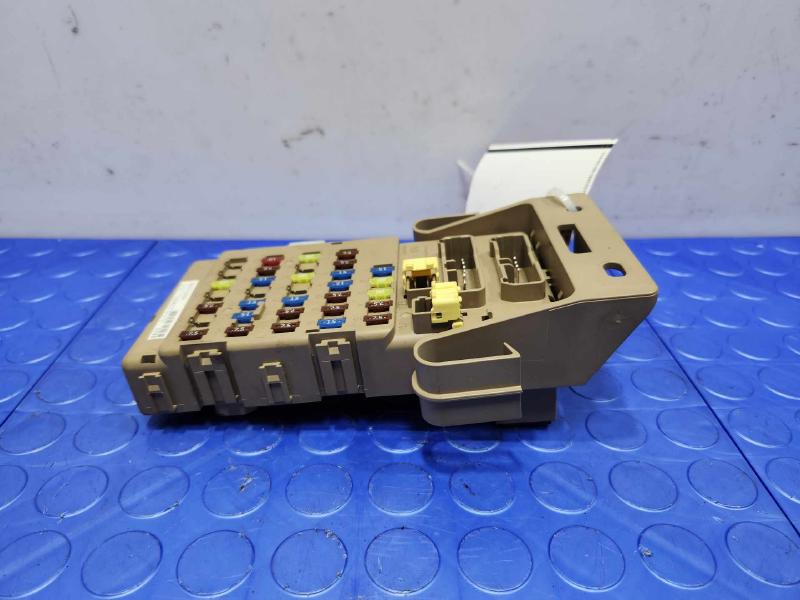 2010-2012 Subaru Outback Cabin Fuse Box Junction Block OEM 82201AJ00A