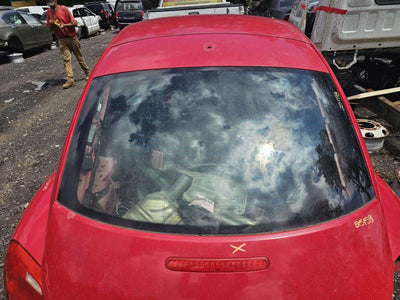 2015 Volkswagen Beetle Back Glass/Window