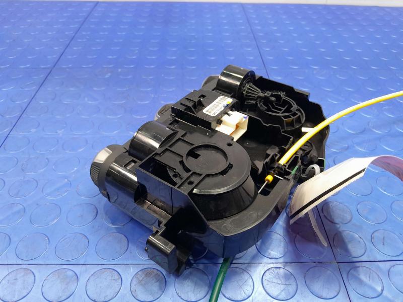 2022 Nissan Versa Heater A/C Control