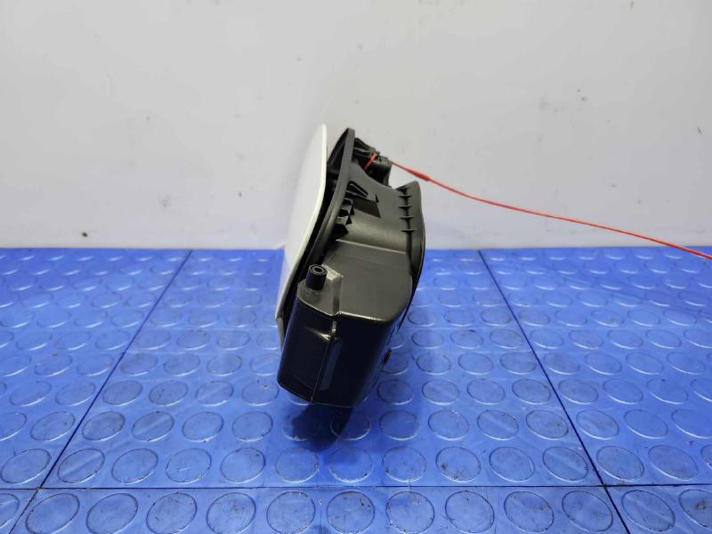 2018 Audi Q7 Fuel Tank Door