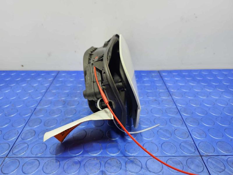 2018 Audi Q7 Fuel Tank Door