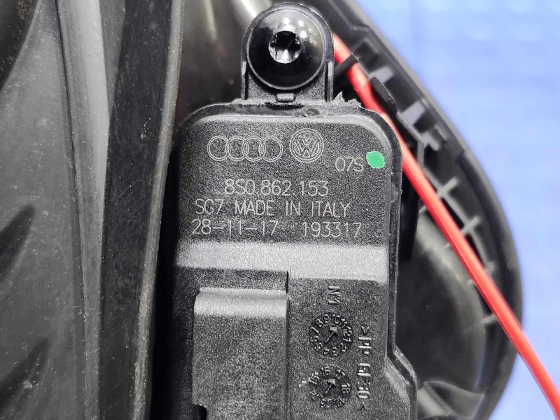 2018 Audi Q7 Fuel Tank Door