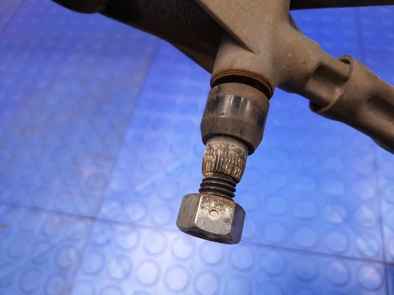 2007 Pontiac Solstice Wiper Trans. Linkage