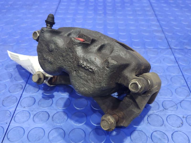 2004 Ford Explorer Caliper