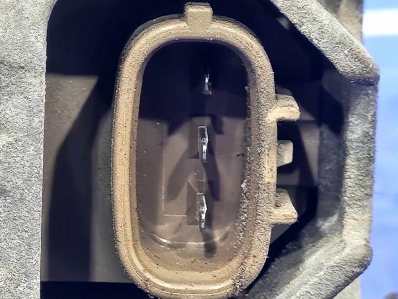 2014 Nissan Versa Alternator