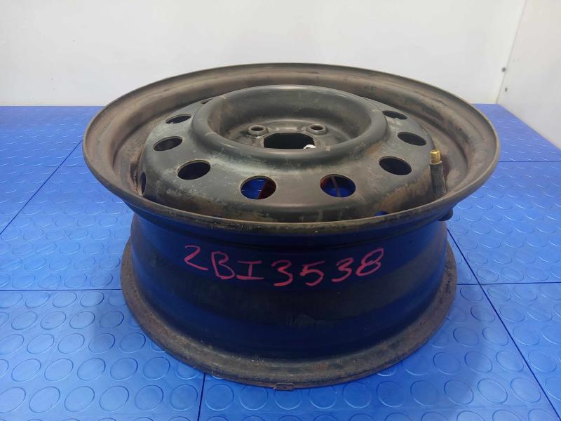 2006 Saturn Ion Wheel