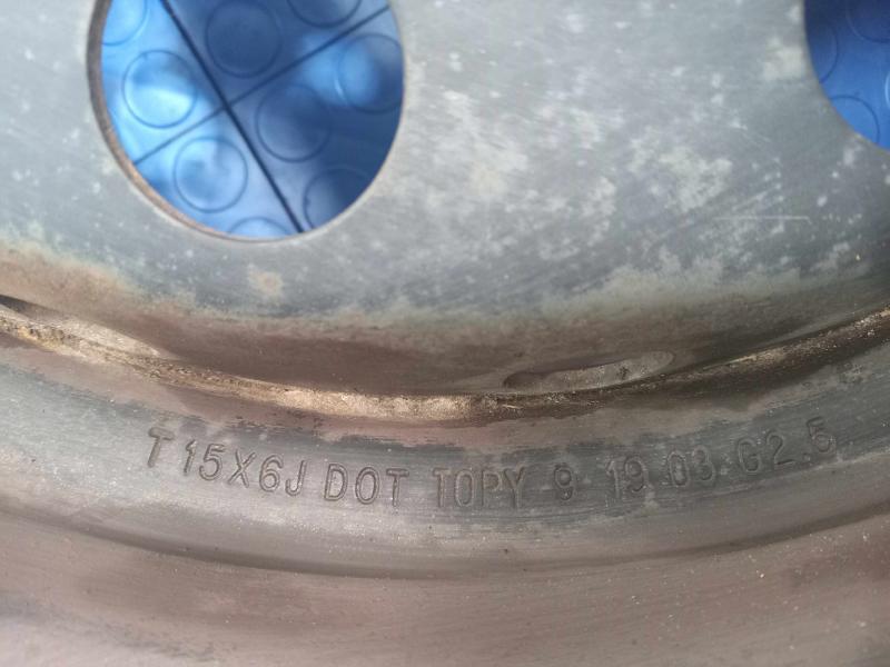 2006 Saturn Ion Wheel