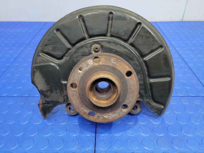 2009 Volkswagen Tiguan Spindle Knuckle Front