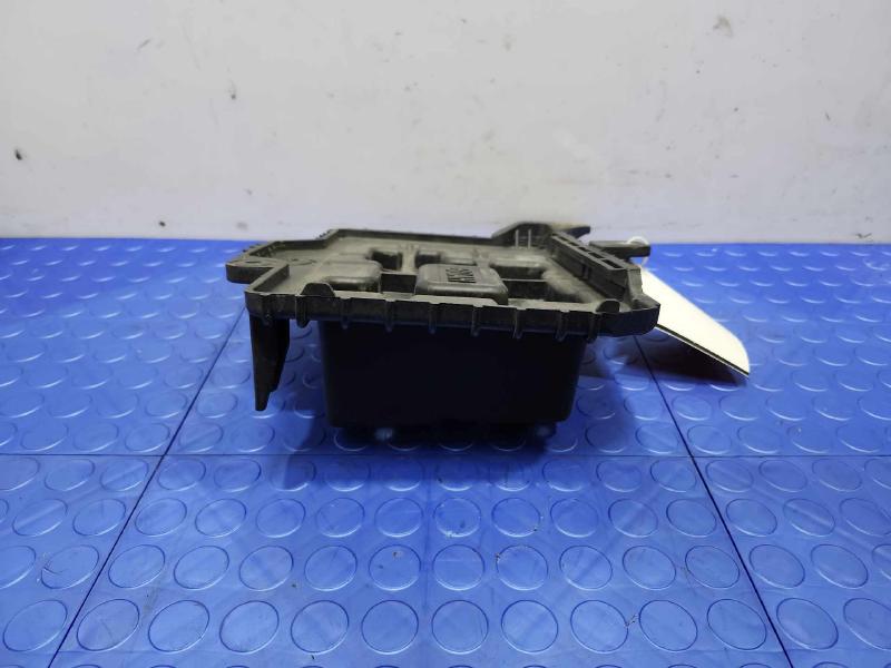 2013-2018 Hyundai Santa Fe 80AH Battery Tray Carrier Genuine OEM 371502P200