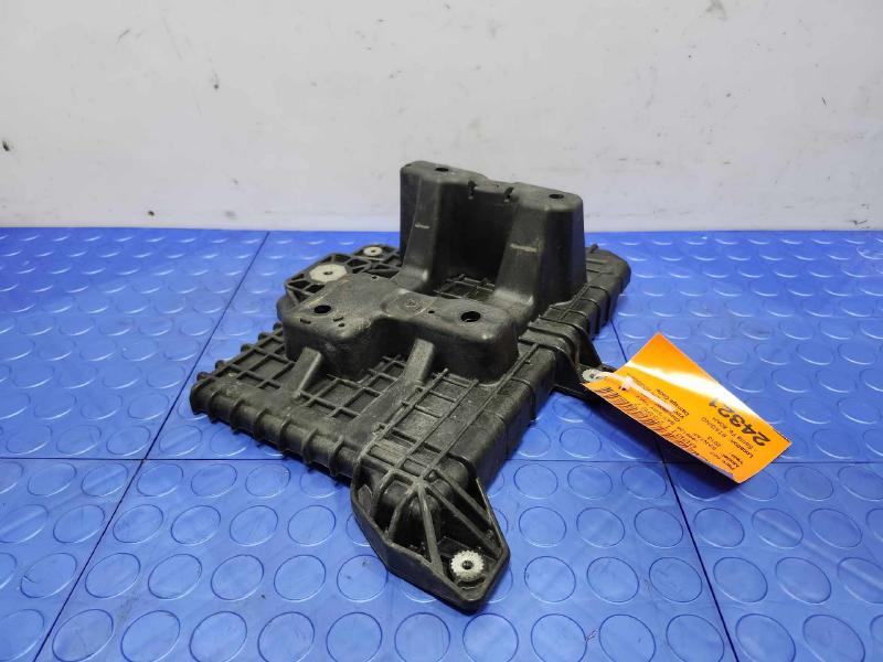 2013-2018 Hyundai Santa Fe 80AH Battery Tray Carrier Genuine OEM 371502P200