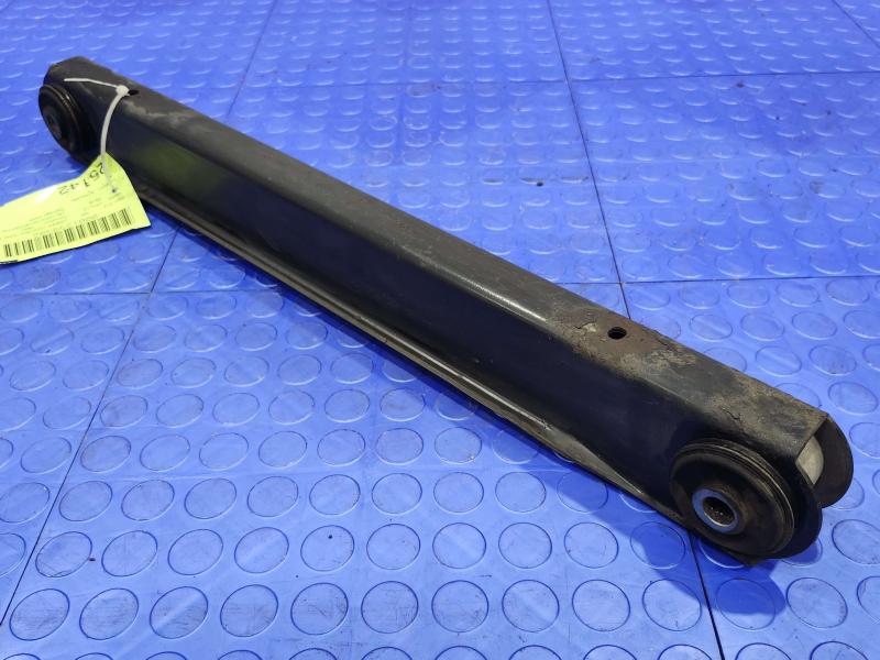 2011-2020 GMC Yukon Rear Lower Control Arm Left or Right Side OEM 22868629,RH