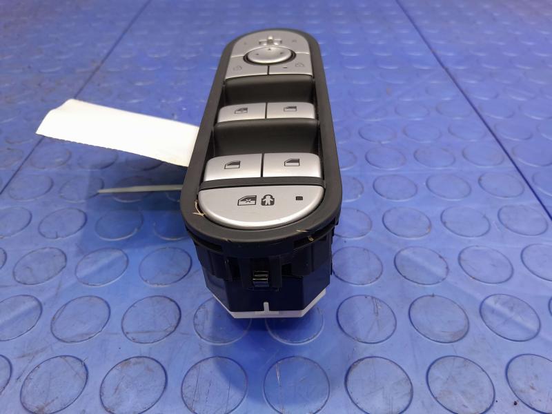 2022 Hyundai Ioniq 5 Door Switch Front