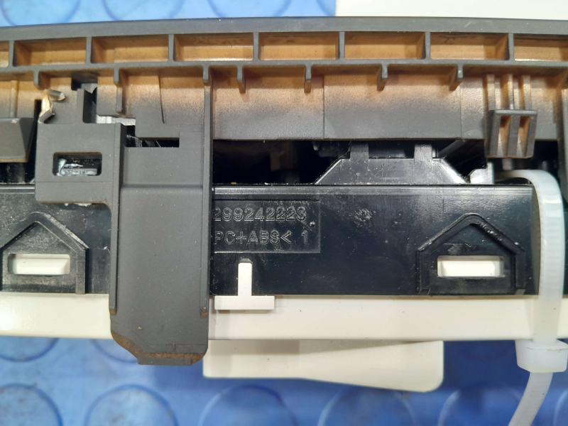 2022 Hyundai Ioniq 5 Door Switch Front