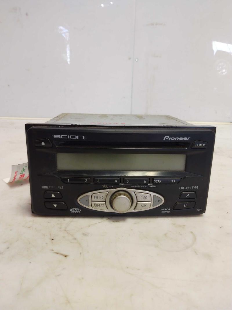 2006 2007 Scion TC Radio Receiver and Display T1807 w/o Nav OEM