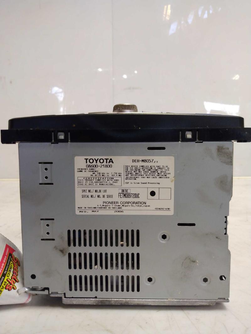 2006 2007 Scion TC Radio Receiver and Display T1807 w/o Nav OEM