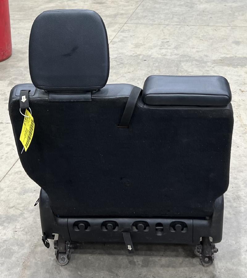 2013 Chrysler Town & Country Back Seat (3Rd Row)
