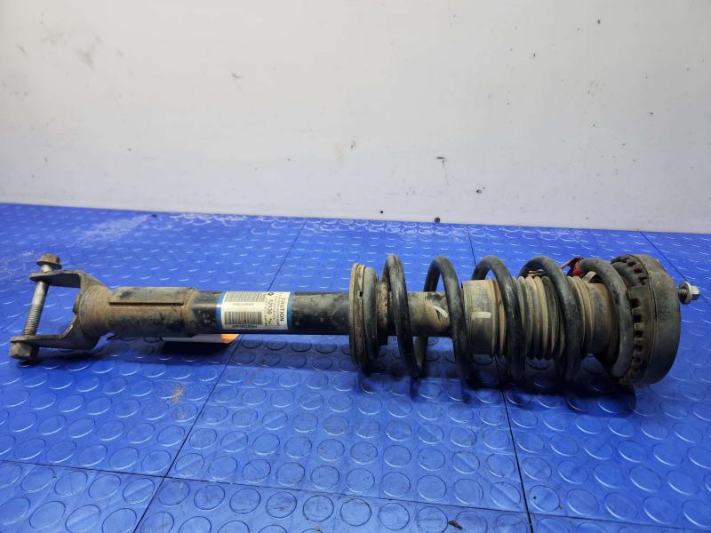 2014 Chrysler 300 Strut Assembly