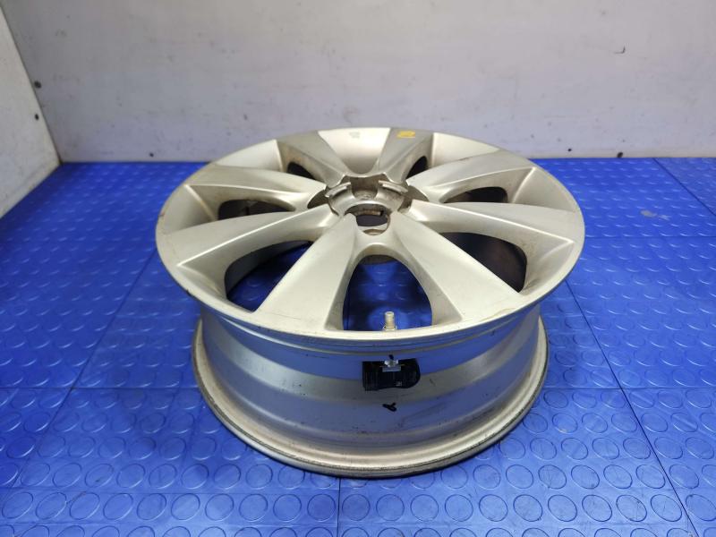 2013 Hyundai Accent Wheel