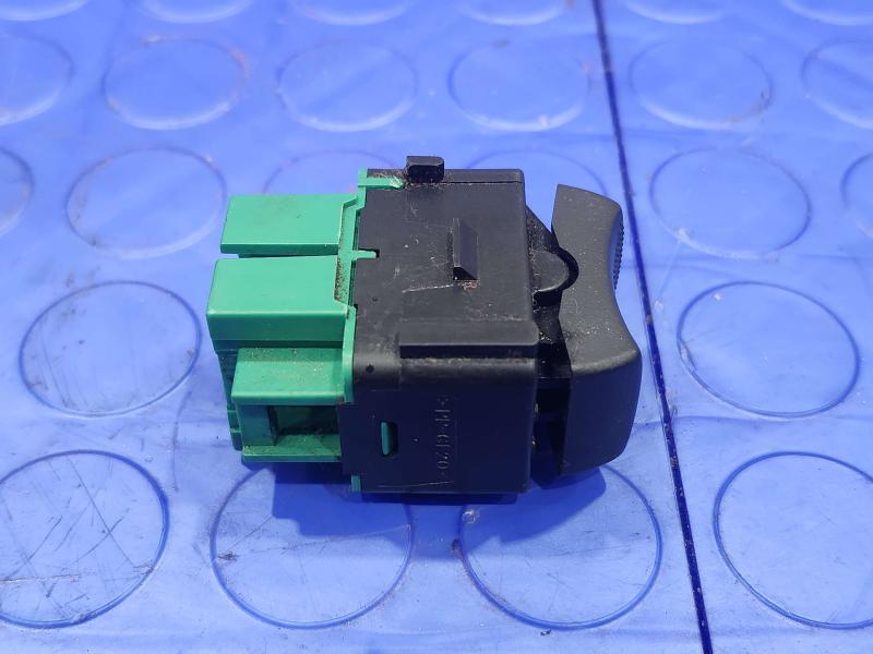 2019 Chevrolet Express 2500 Door Switch Front