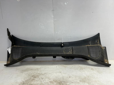 2010 - 2017 Volvo XC60 Cowl Grille Cowl Screen OEM 31402670