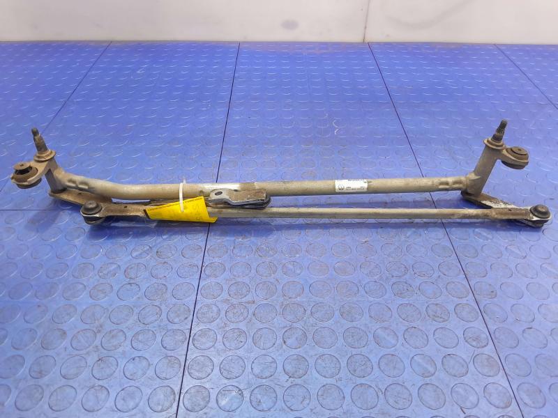 2013 Volkswagen Beetle Wiper Trans. Linkage