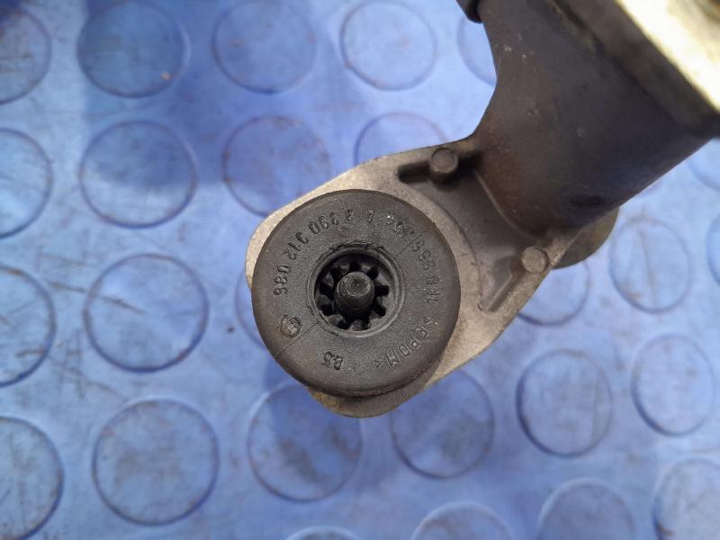 2013 Volkswagen Beetle Wiper Trans. Linkage