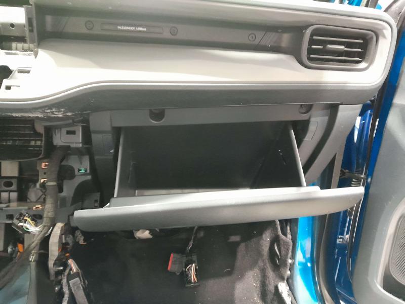 2022 Ford Maverick Glove Box