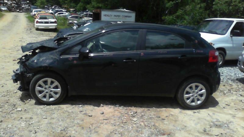 2013 Kia Rio Transmission Assy.