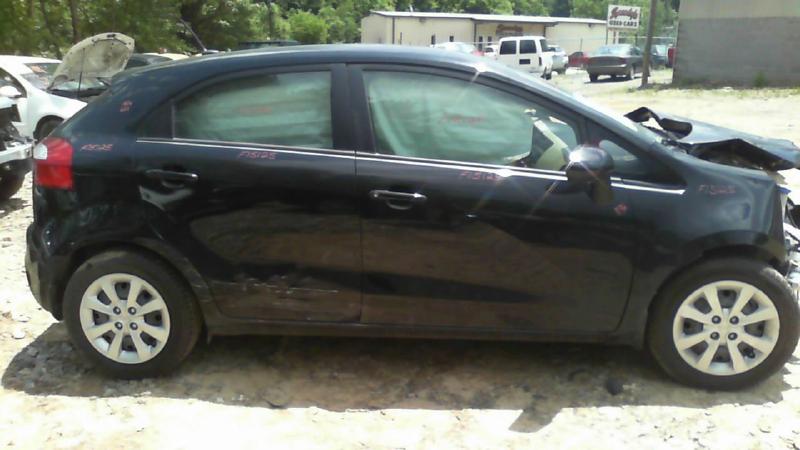 2013 Kia Rio Transmission Assy.