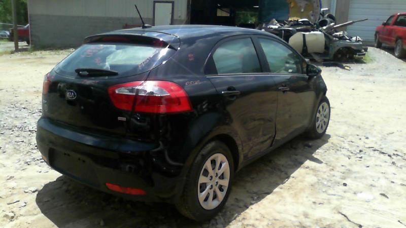 2013 Kia Rio Transmission Assy.