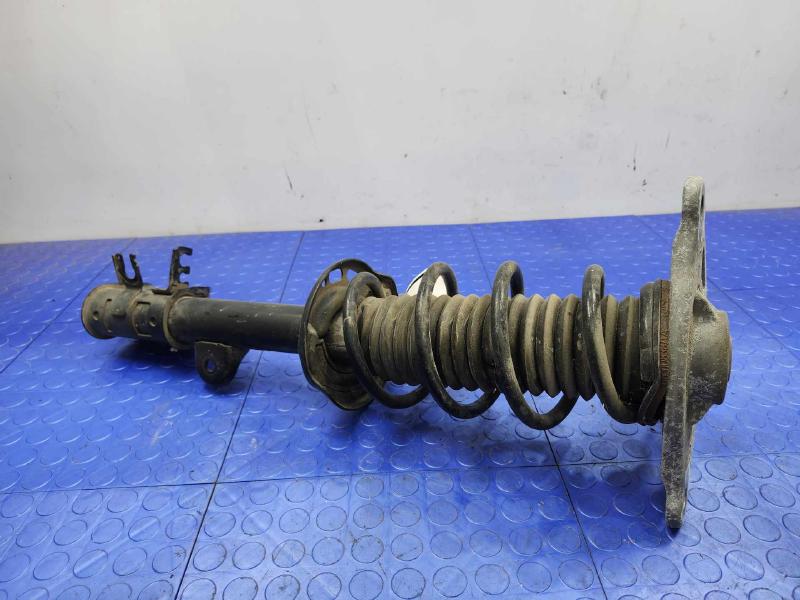 2018 Jeep Compass Strut Assembly