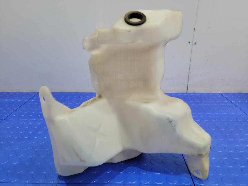 2016 Chevrolet Malibu Washer Bottle