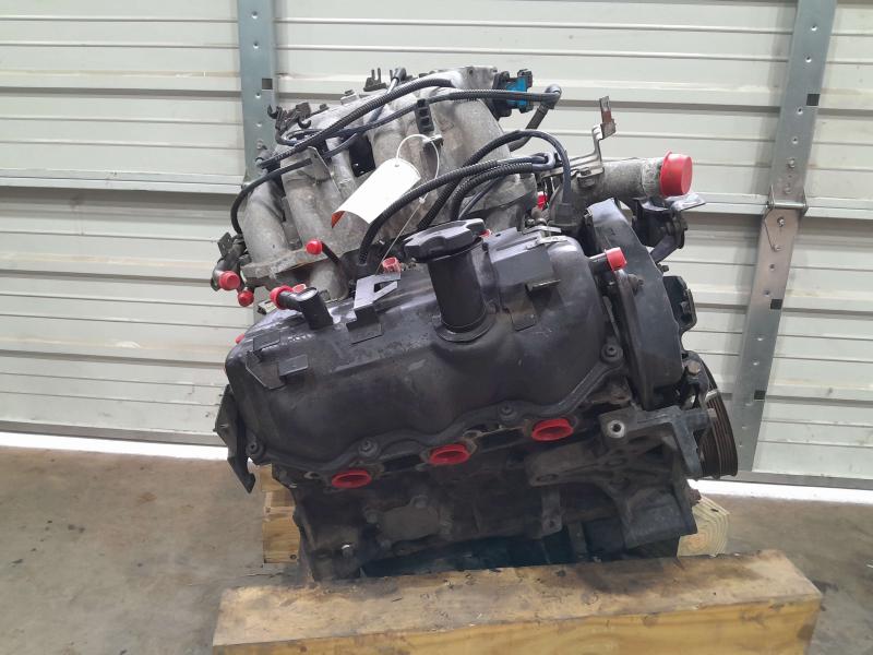 1996 Nissan Pathfinder Engine Assembly/Motor
