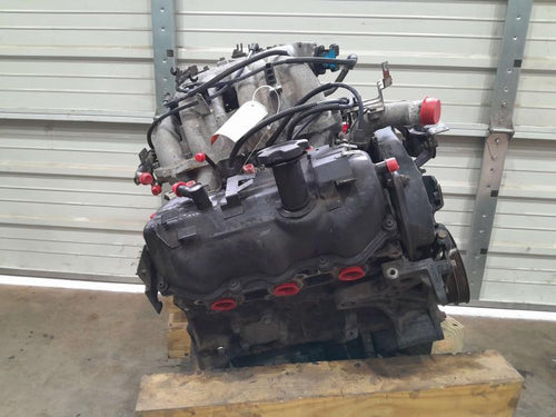 1996 Nissan Pathfinder Engine Assembly/Motor