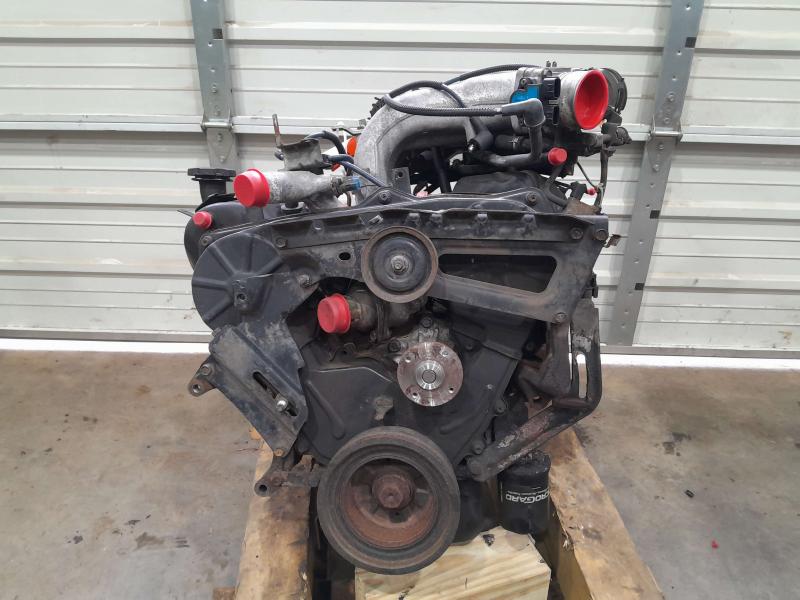 1996 Nissan Pathfinder Engine Assembly/Motor