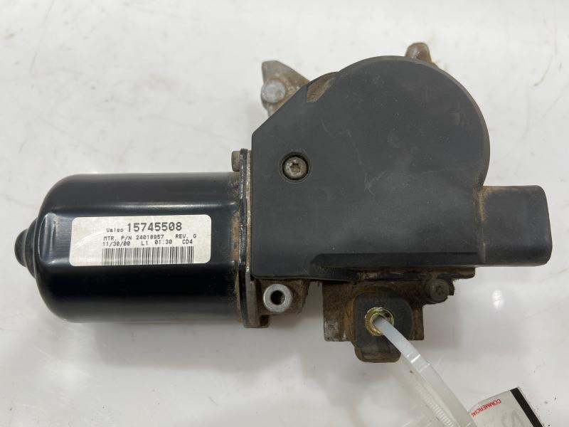 2001 GMC Sierra 1500 Wiper Motor Front
