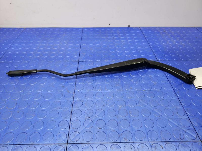 2015 Ford Mustang Wiper Arm